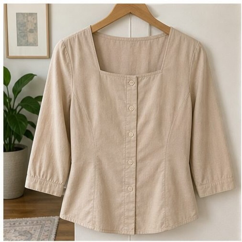 Sand Pleated Blouse